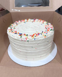 Cheesecake Cake | 2 Cake Layers + 1 Cheesecake Layer | Multiple Flavors